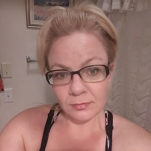 Meet your Posher, Joy